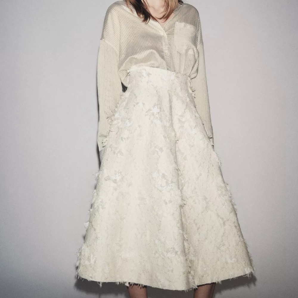 Zara ZW COLLECTION STRUCTURED MIDI SKIRT